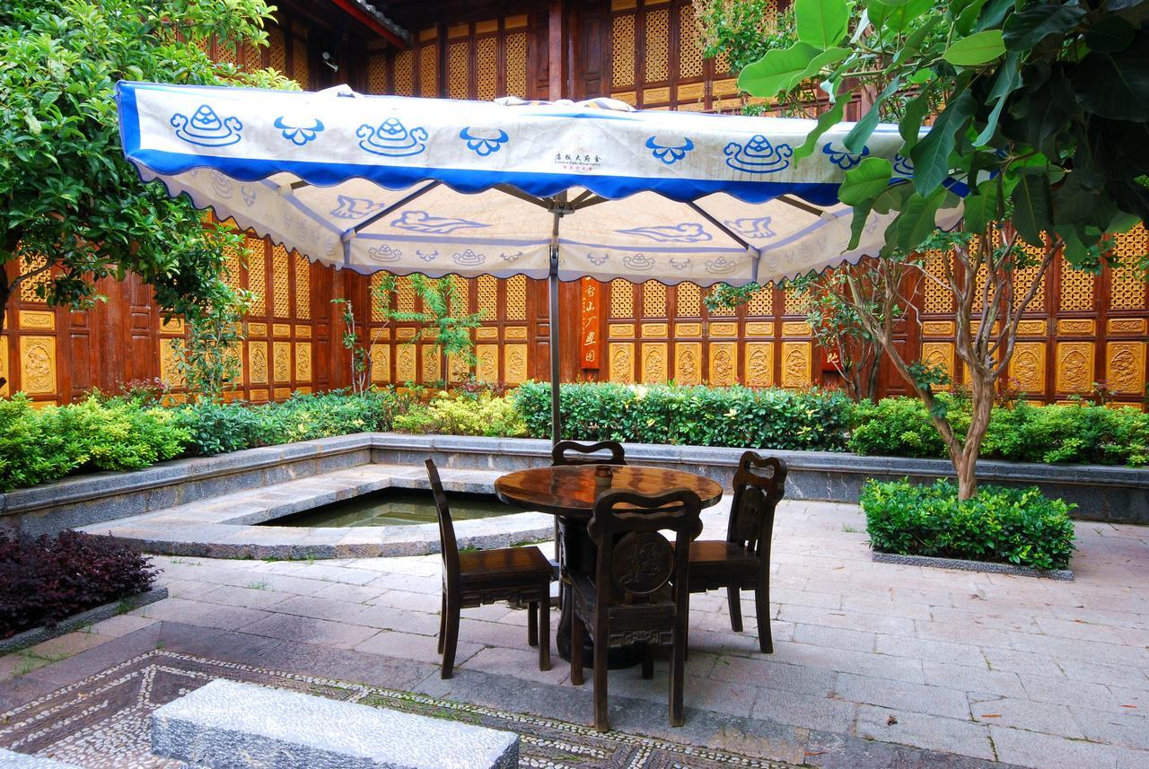 Lijiang Jinfu Hotel Exterior photo