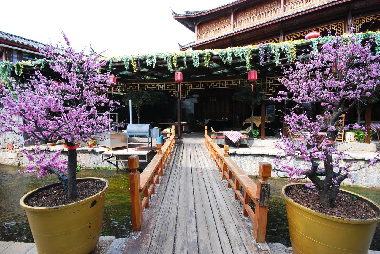 Lijiang Jinfu Hotel Exterior photo