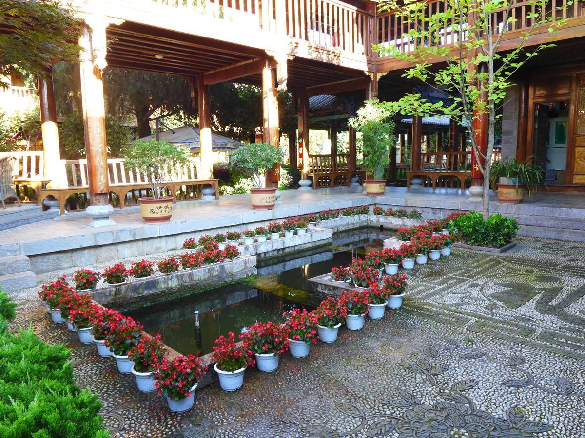 Lijiang Jinfu Hotel Exterior photo